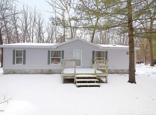 21329 Dewey Rd, Howard City, MI 49329