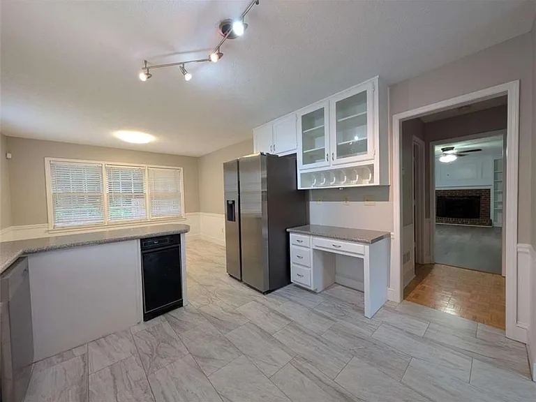 443 Cricket Ridge Ct — Photo 6