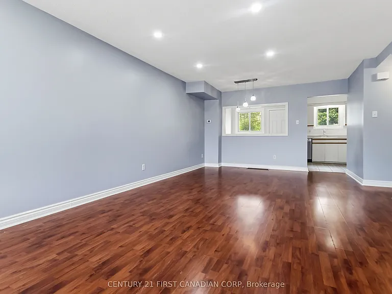 51 Sholto Dr #54 — Photo 12