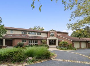 2708 Mavor Ln, Highland Park, IL 60035