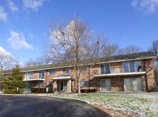 191 Hillcrest Ter APT 2C, Bloomingdale, IL