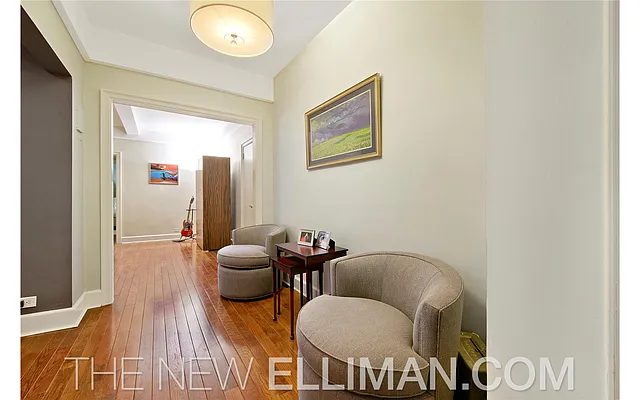 Sold by Douglas Elliman | media 21