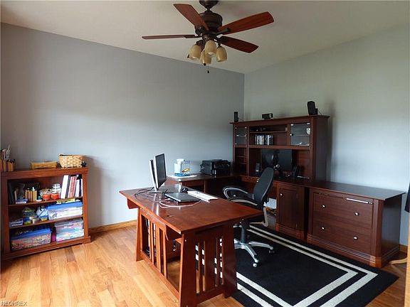 5th image of 7153 Harps Mill Dr