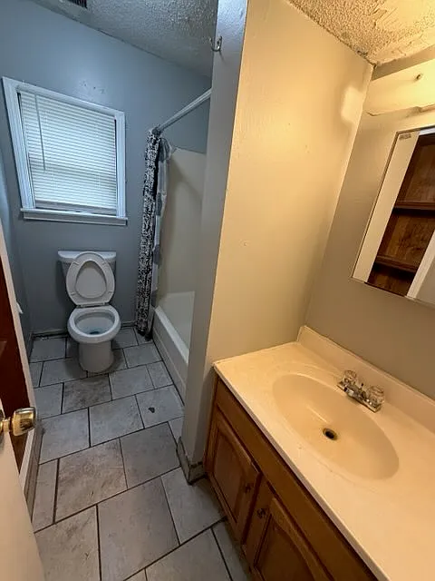 2 bed, 540 sqft, $1,100 — Photo 4