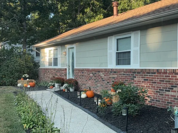 406 Spruce Ave, Galloway, NJ 08205