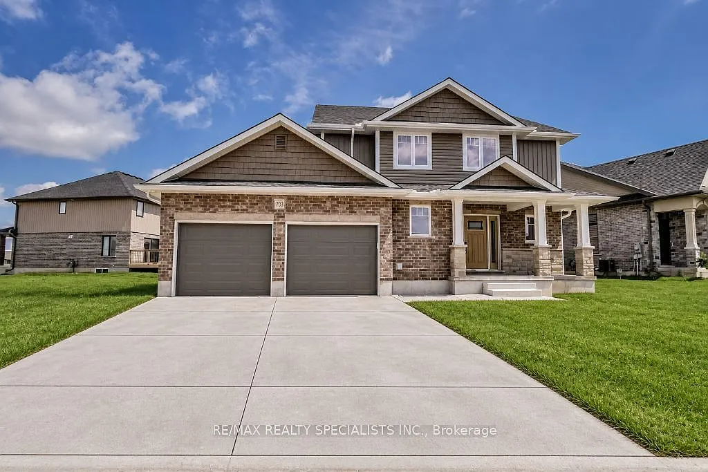 5 bed, $3,100 — Photo 1