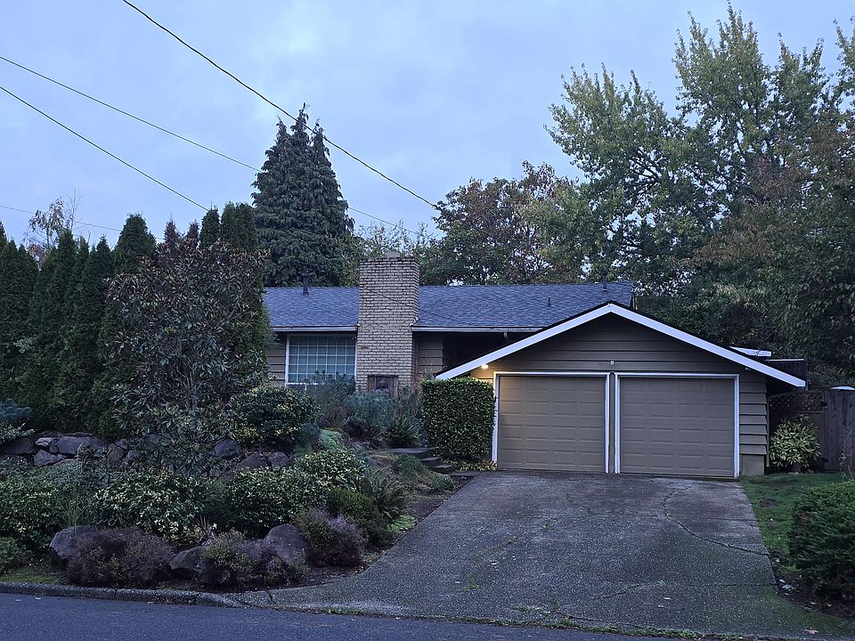 2nd image of 16238 Main St