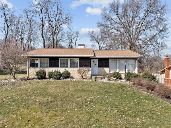 1008 Thorn Run Rd, Coraopolis, PA 15108