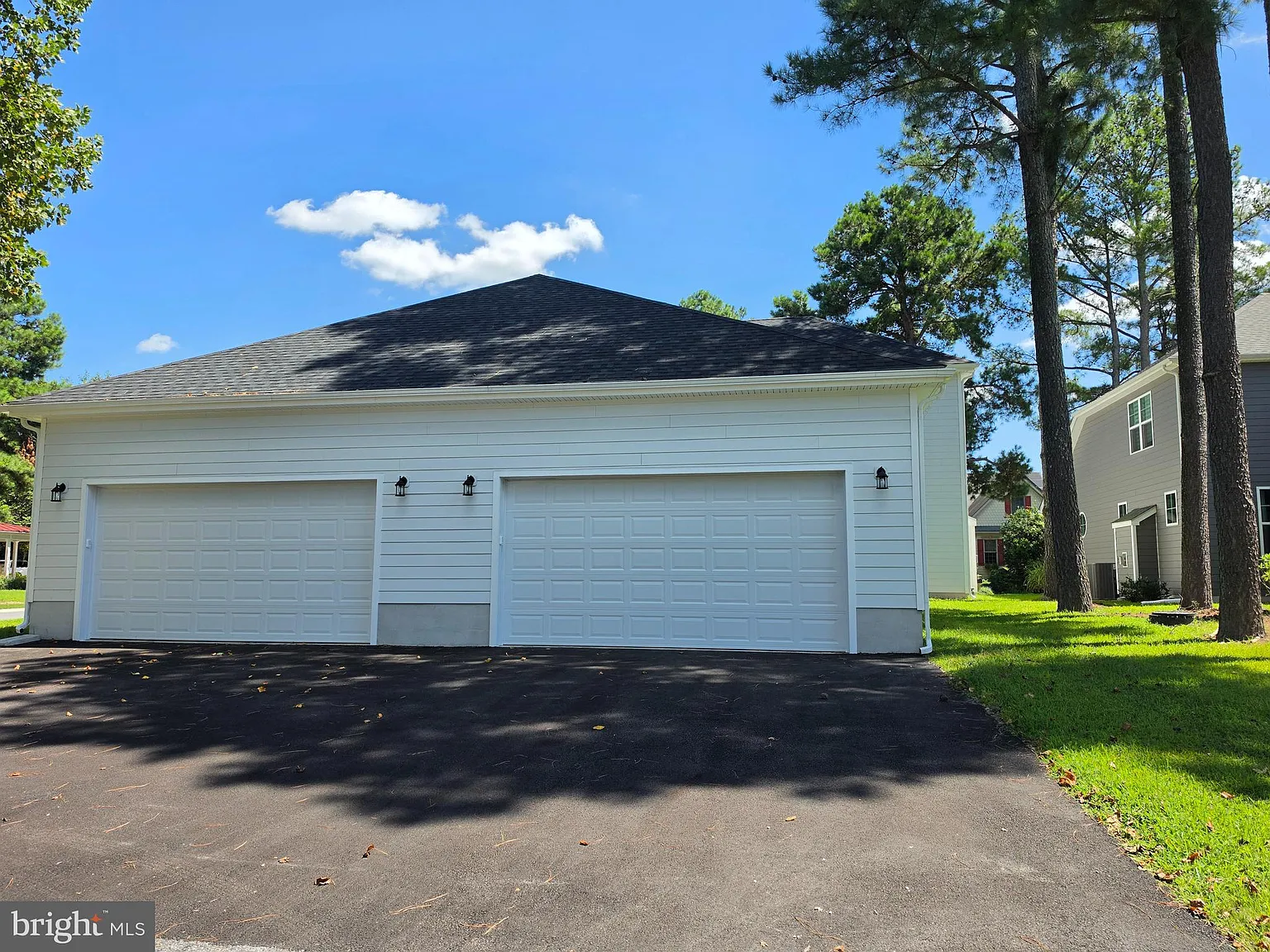 3 bed, 2605 sqft, $2,800 — Photo 4