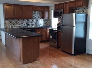 28 Ringgold St #4, Providence, RI 02909
