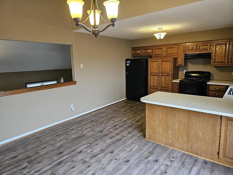 511 NW 73rd St — Photo 5