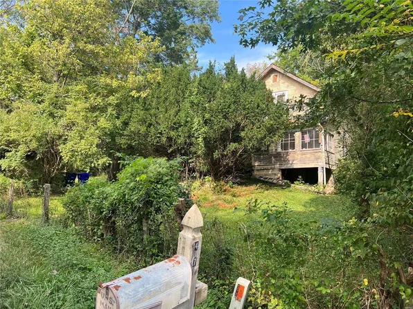 417 Jefferson Ave, Glencoe, MO 63038