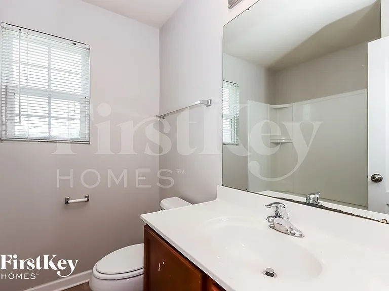 532 Ellingsworth Ln — Photo 14