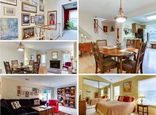 2324 Hunters Square Ct, Reston, VA 20191