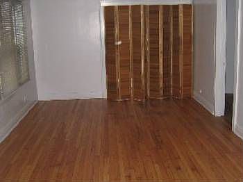 2nd image of 2008 Waverly Pl
