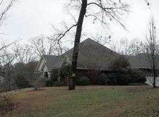175 McGriff Rd, Deatsville, AL 36022