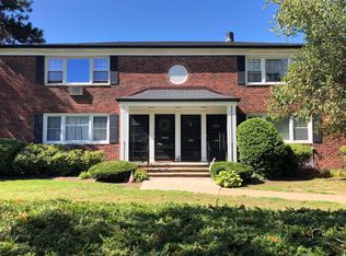 110 Pitney Pl, Morristown, NJ 07960