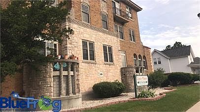 2nd image of 425 S Monroe Ave APT 2D