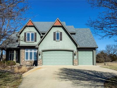 28993 Bluestem Dr, Paola, KS, 66071