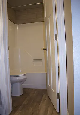 2513 Knight Dr — Photo 7