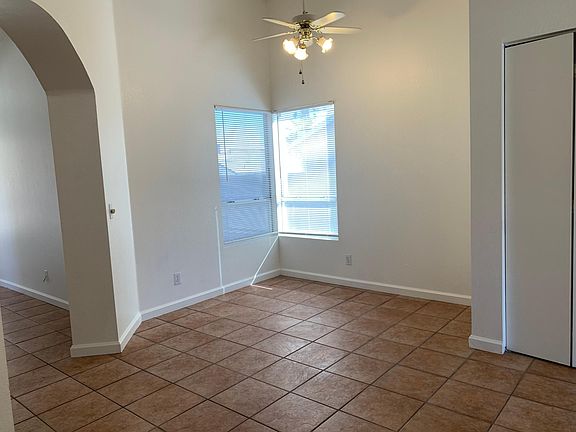 3rd image of 3216 Lost Mesa Ct