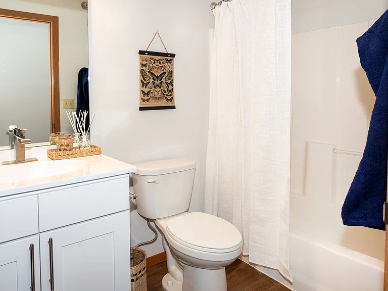 BRIARCLIFF APARTMENTS — Photo 10
