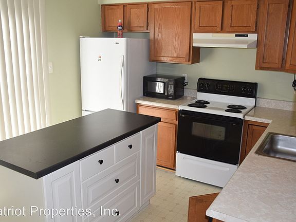 5th image of 5678 White Dove Ln