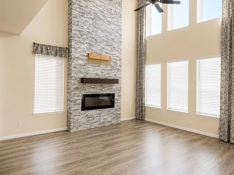 15319 Wyndham Hill Dr — Photo 4