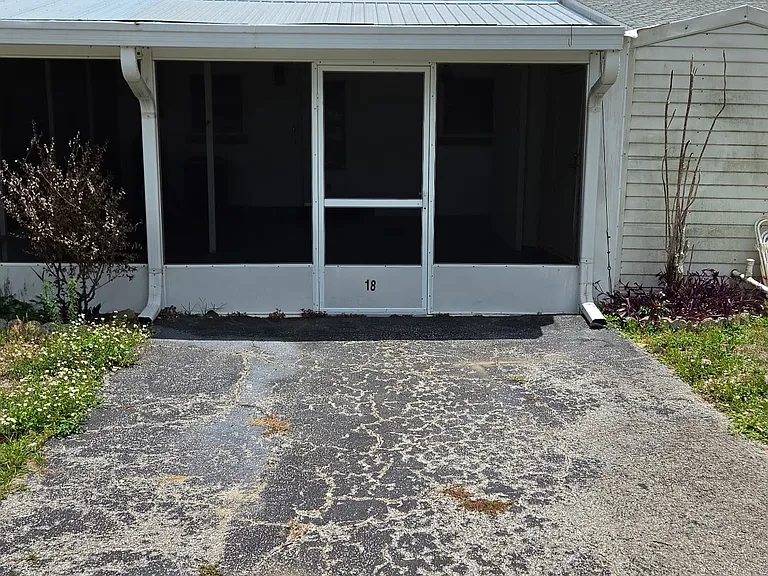 18 W Orange St — Photo 9