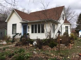 204 W Clark Ave, Effingham, IL 62401