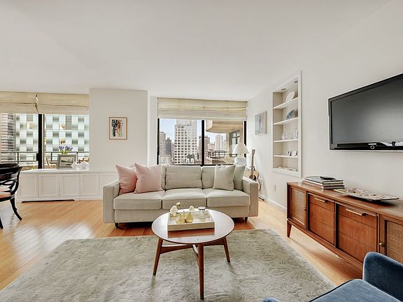 3rd image of 400 E 70th St APT 2305