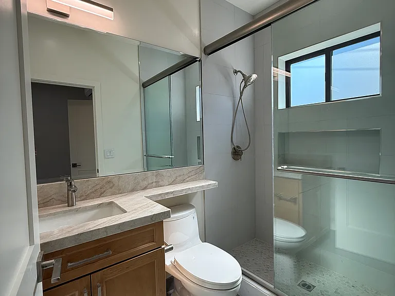 4245 Juneau Cir #B — Photo 9
