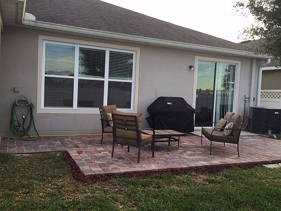 2nd image of 7918 Camden Woods Dr
