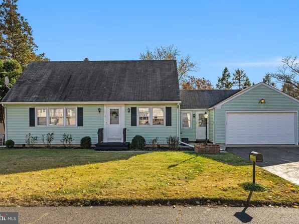 1 Grand Ave, Trenton, NJ 08620