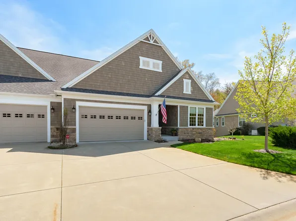 2371 Hollow Creek Trl, Portage, MI 49024