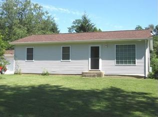 1110 W State Highway 250, Deputy, IN 47230