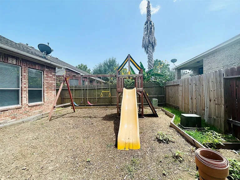 6326 Bennington Springs Dr — Photo 23