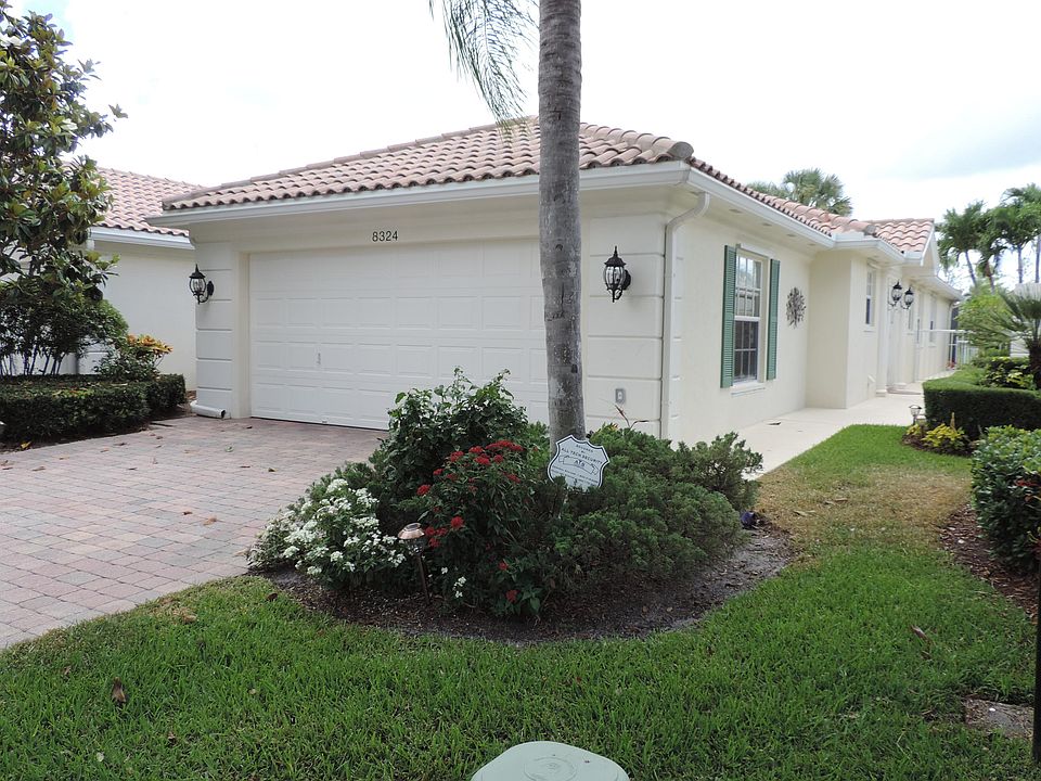 Home For Sale In Villagewalk