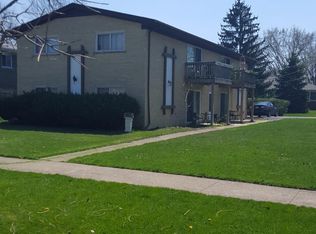 123 W Willow St APT 1, Lombard, IL 60148