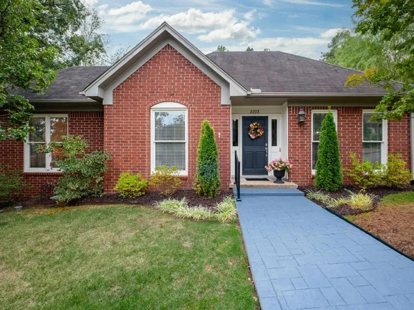 2203 Windsor Ct, Little Rock, AR 72212