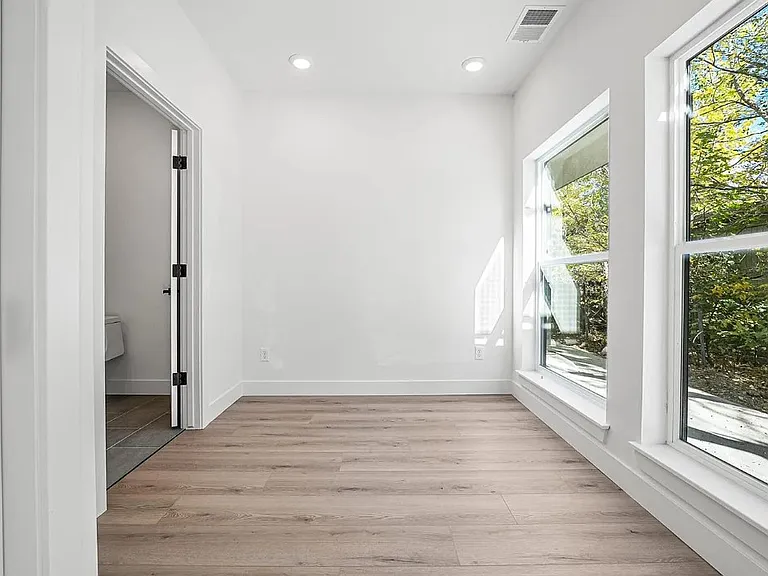 1416 Pierce St — Photo 9