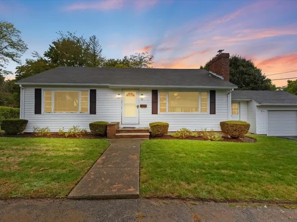 16 Billings St, Taunton, MA 02780