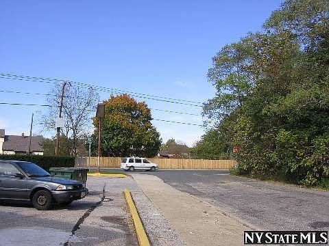 2nd image of 20 Volta Dr