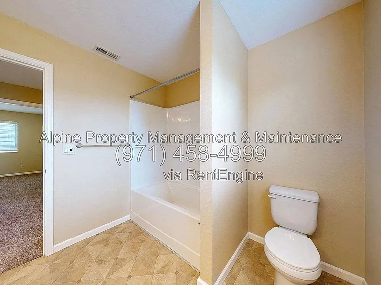 9495 NW Ember Ln — Photo 42