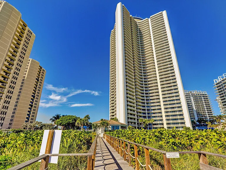 3000 N Ocean Dr — Photo 70