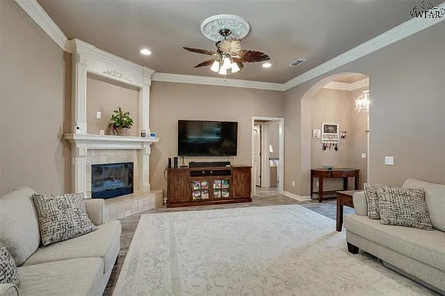 5113 Tillie Dr — Photo 4