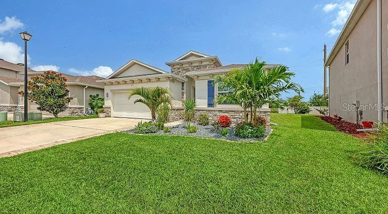 2108 Midnight Pearl Dr