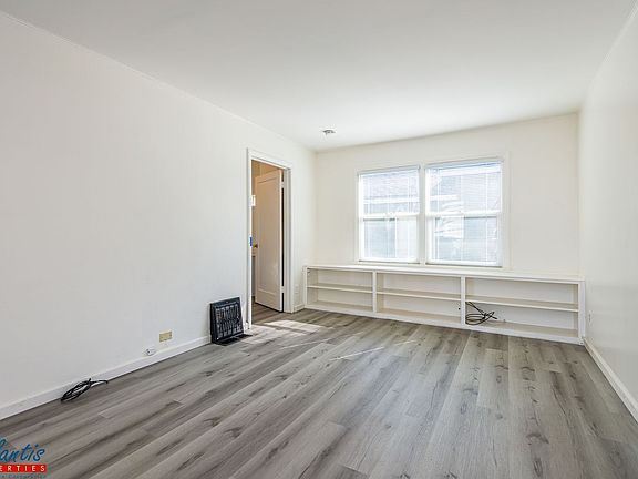 3rd image of 591 N 2nd St #48