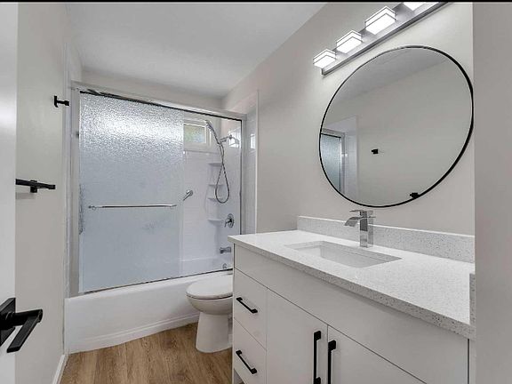 4th image of 1271 W Penedo Cres SE