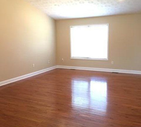 3rd image of 4018 Bronte Ct
